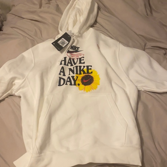 Brand new Nike hoodie